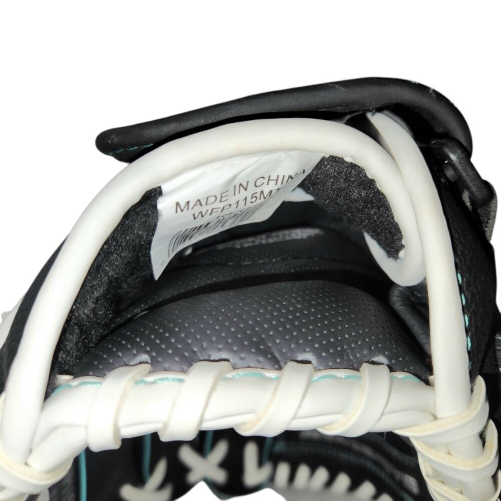 Rawlings WFP115MT Fast Pitch Softball Glove 11.5" Right Handed Thrower New NWOT - Picture 8 of 8